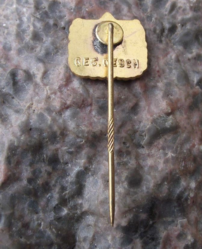 Vintage Sozialverband VdK Deutschland German War Veterans Association Pin Badge - Badgecrazy