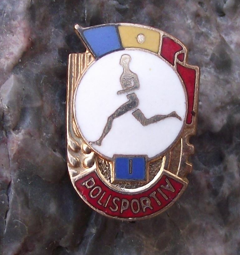 Antique All Round Sportsman Romania Pokisportiv Runner Athlete Grade 1 Pin Badge - Badgecrazy