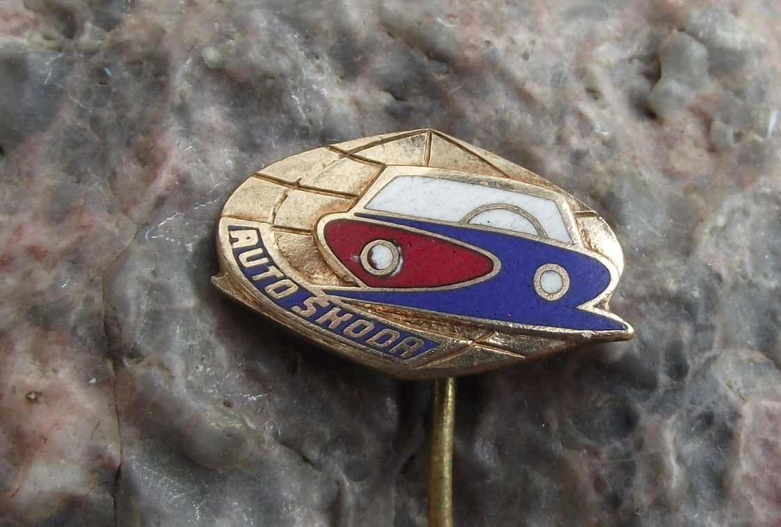 Antique Skoda Auto Model 1000 MB Mlada Boleslav Car Advertising Pin Badge - Badgecrazy