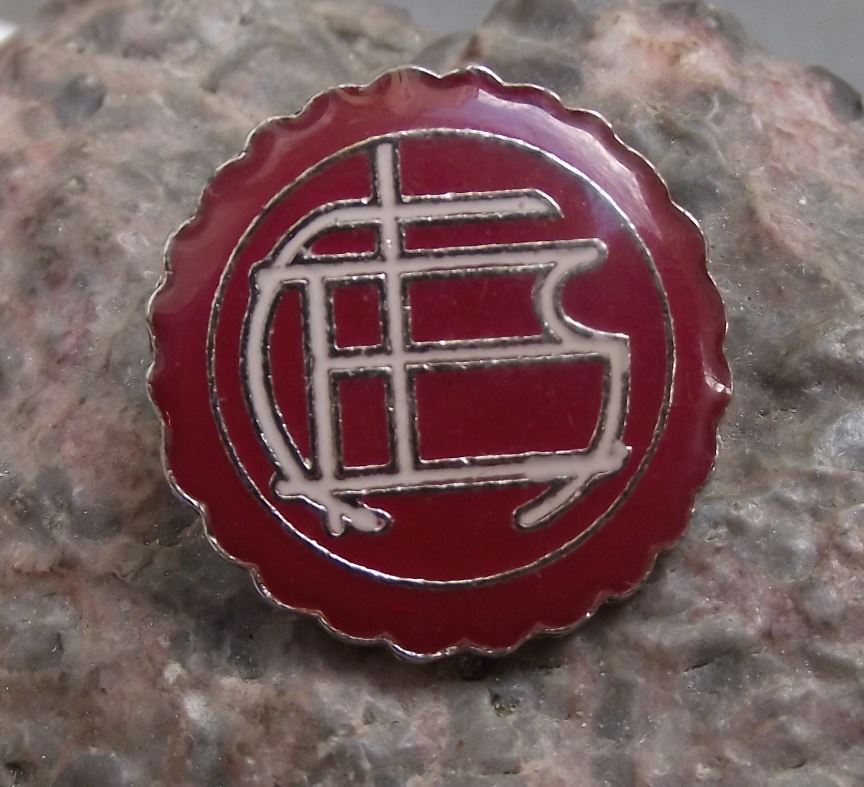 Rare Club Atletico Lanus F.C. Soccer Football Team Supporters Pin Badge - Badgecrazy