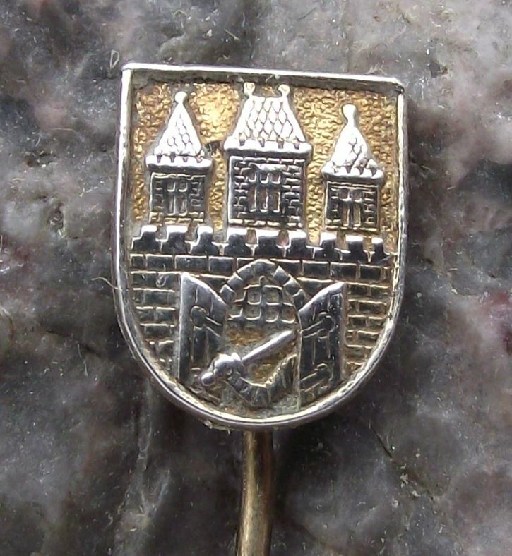 Antique Gold Colour Prague Castle City Crest Heraldic Coat of Arms Pin Badge - Badgecrazy