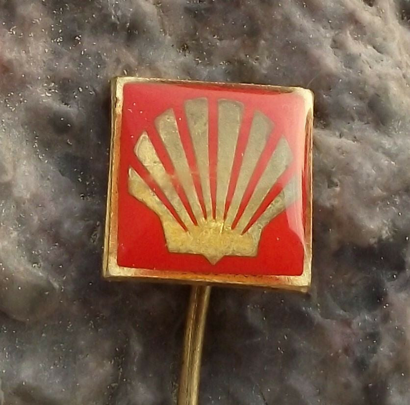 Vintage Shell Royal Dutch Oil Gas Petrol Company Logo Holland Pin Badge - Badgecrazy