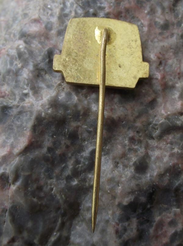 Czech Svazarm Automotoklub AAA Association Car Club AMK Mlada Boleslav Pin Badge - Badgecrazy