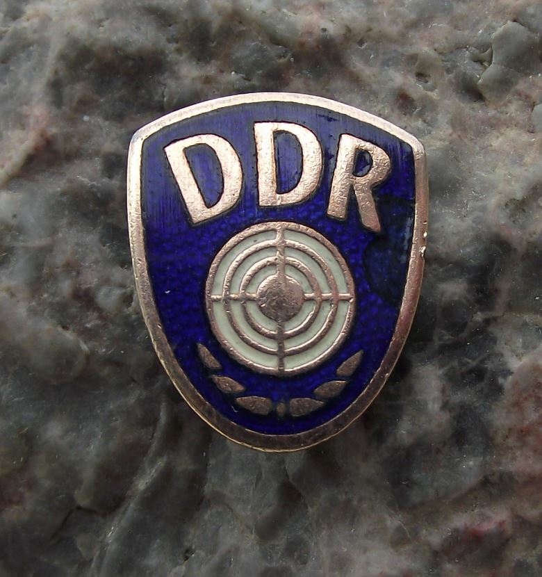 East German DDR GDR Gun Target Marksman Military Shooting Award Pin Badge Blue - Badgecrazy