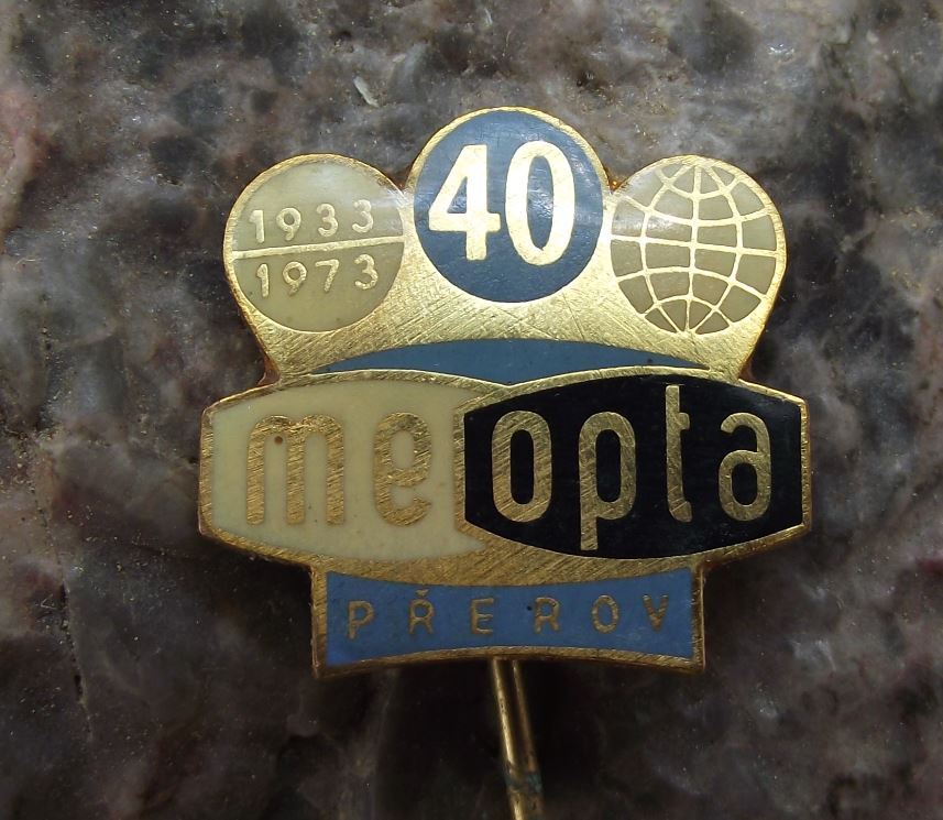 1973 Meopta Prerov Movie Camera Film Reels Photographic Stereo Logo Pin Badge - Badgecrazy