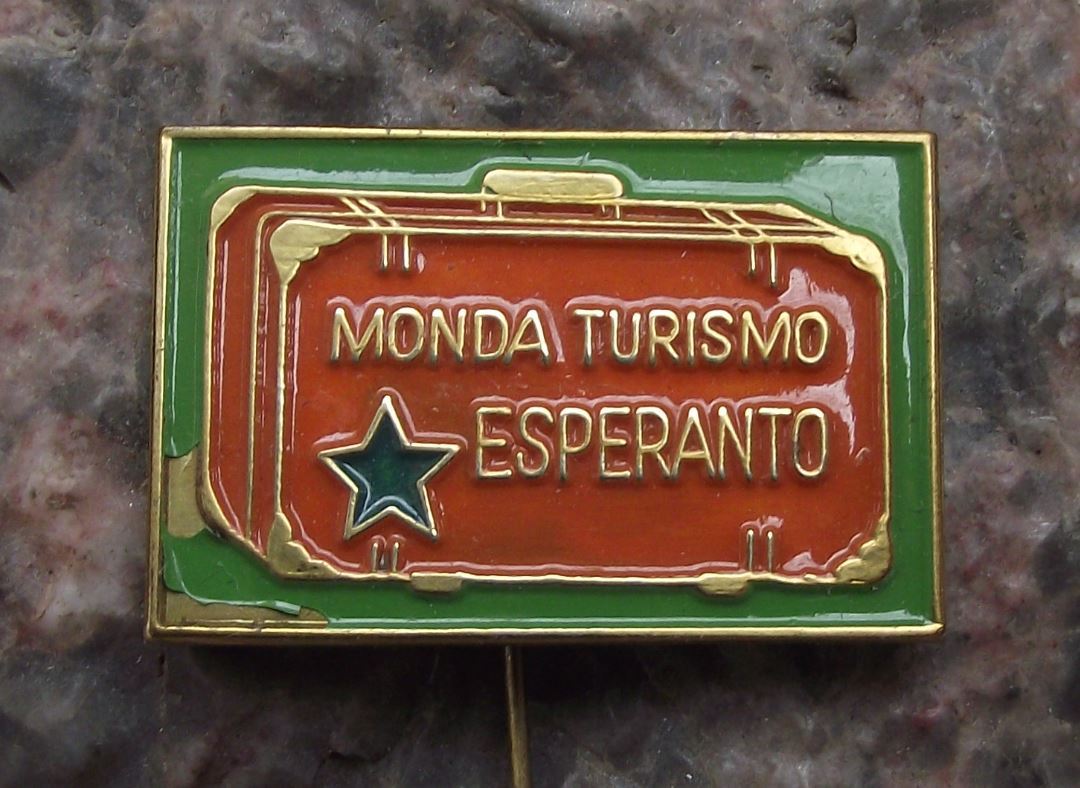 Monda Turismo Polish Esperanto World Tourism Green Star Suitcase Bag Pin Badge - Badgecrazy