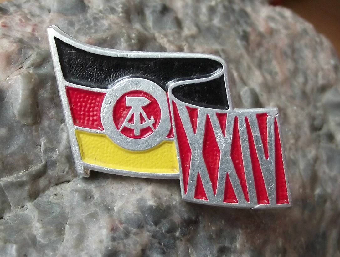 1973 East Germany DDR GDR 24th Anniversary German GDR Commemorative Pin Badge - Badgecrazy