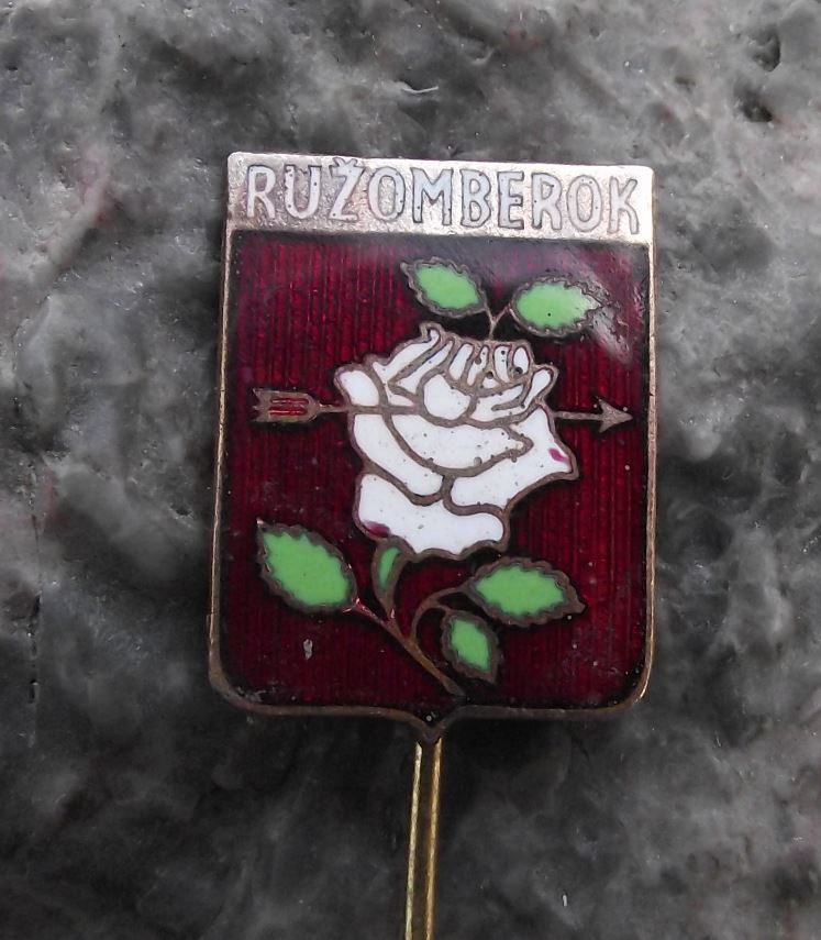 Vintage Ruzomberok Czechoslovakia City Coat of Arms Heraldic Crest Pin Badge - Badgecrazy