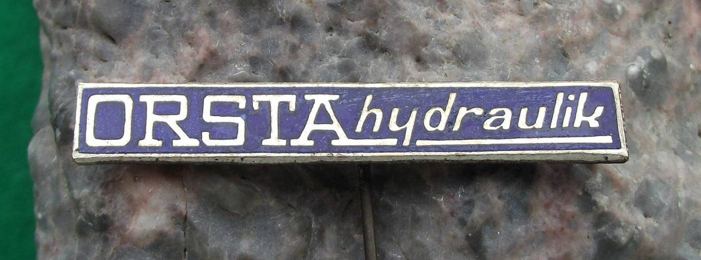 Vintage VEB Orsta Hydraulik Hydraulics East Germany Air Pumps DDR GDR Pin Badge - Badgecrazy