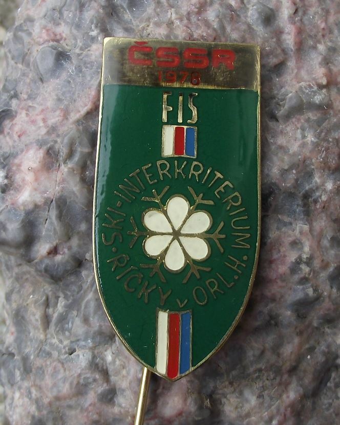 1978 FIS Skiing Qualification Competition Czechoslovakia Ricky Ski Pin Badge - Badgecrazy
