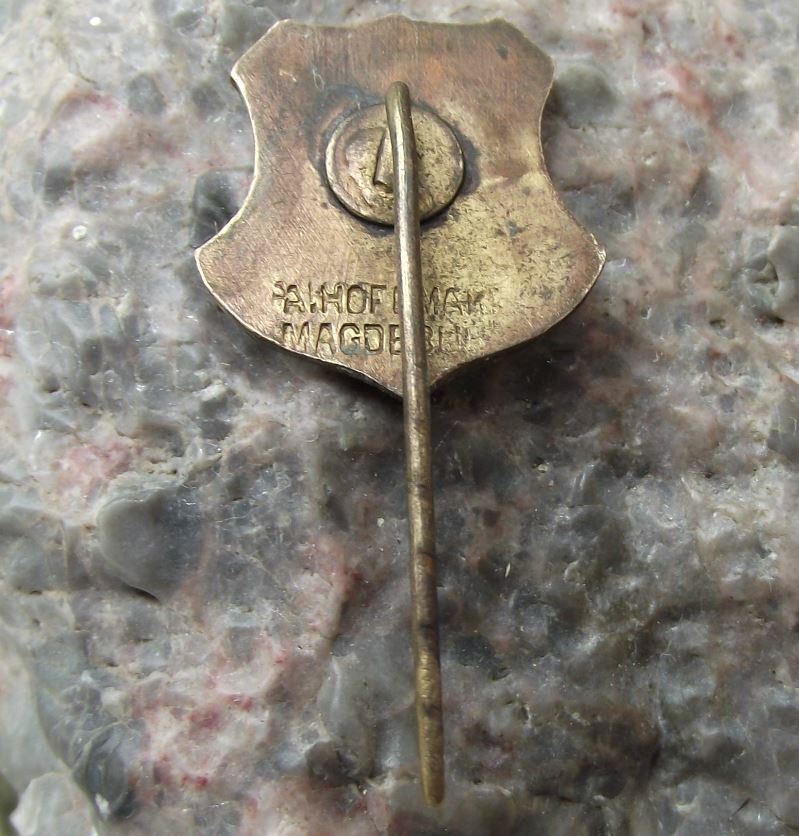 Antique Atletklubben DAN Kobenhavn Denmark Copenhagen Athletics Club Pin Badge - Badgecrazy