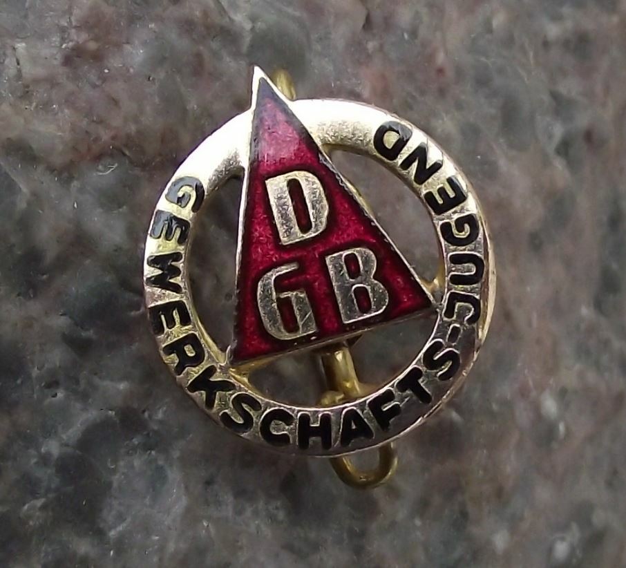 Vintage DGB Deutscher Gewerkschaftsbund German Trade Union Members Pin Badge - Badgecrazy