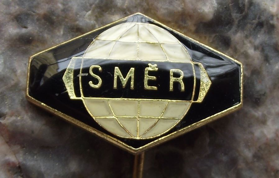 1970's Smer Model Aircraft Czechoslovakia Plastic Airfix Style Kits Pin Badge - Badgecrazy