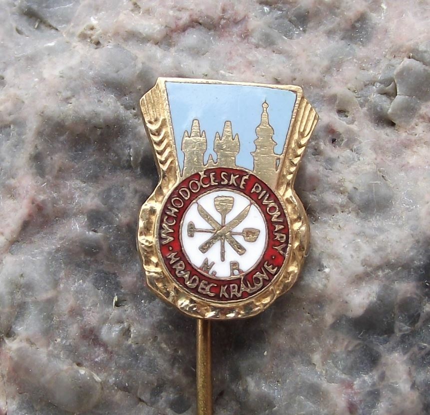 Hradec Kralove Brewers Brewery Association Lager Czech Beer Makers Pin Badge - Badgecrazy