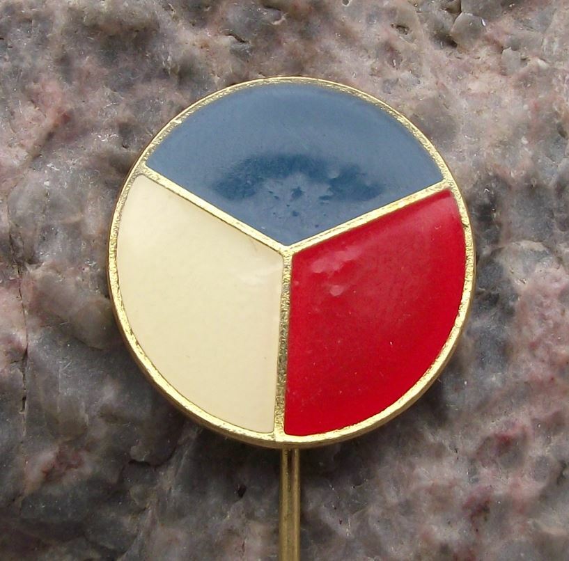 Vintage Larger Czechoslovakia Military Aircraft Roundel Flag Pin Badge - Badgecrazy