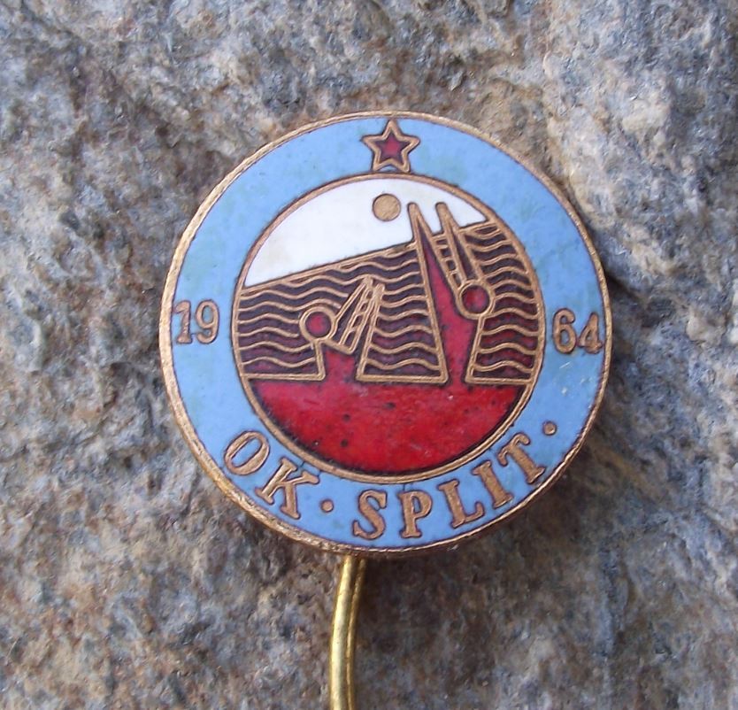 1964 OK Split Croatia Odbodkaski Klub Famous Volleyball Club Pin Badge - Badgecrazy