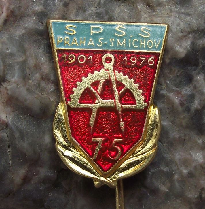 1976 SPSS Industrial School College Smichov Prague 75th Anniversary Pin Badge - Badgecrazy