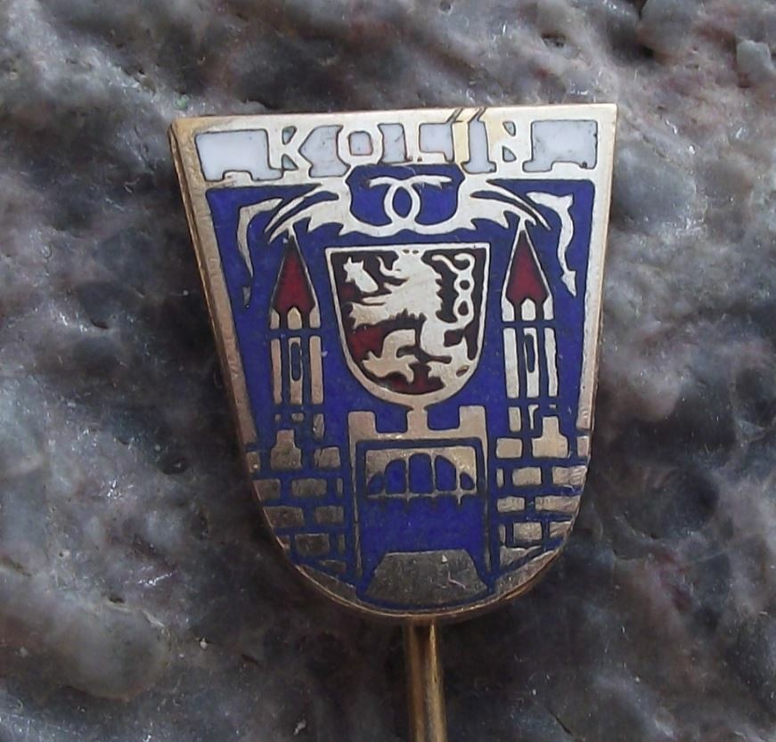 Antique Kolin Czechoslovakia Coat of Arms Bohemian Heraldic Crest Pin Badge - Badgecrazy