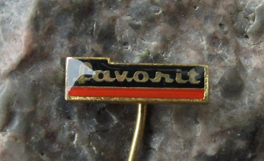 Favorit Bicycles Bikes Czechoslovakia Classic Cycling Cycle Logo Pin Badge - Badgecrazy