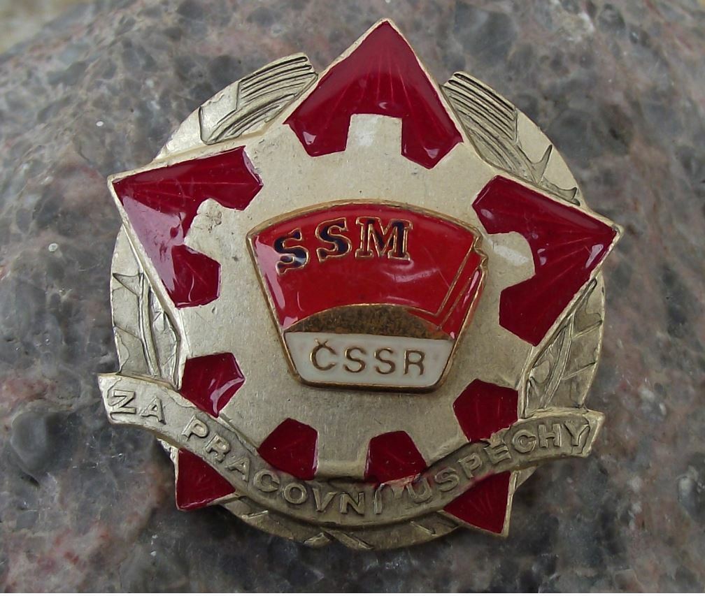 Vintage Red Star SSM CSSR Communist Youth Successful Worker Award Pin Badge - Badgecrazy