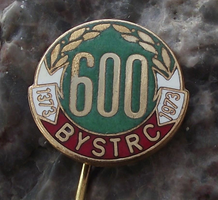 1973 Bystrc Czechoslovakia Brno 600th Anniversary Souvenier Pin Badge - Badgecrazy