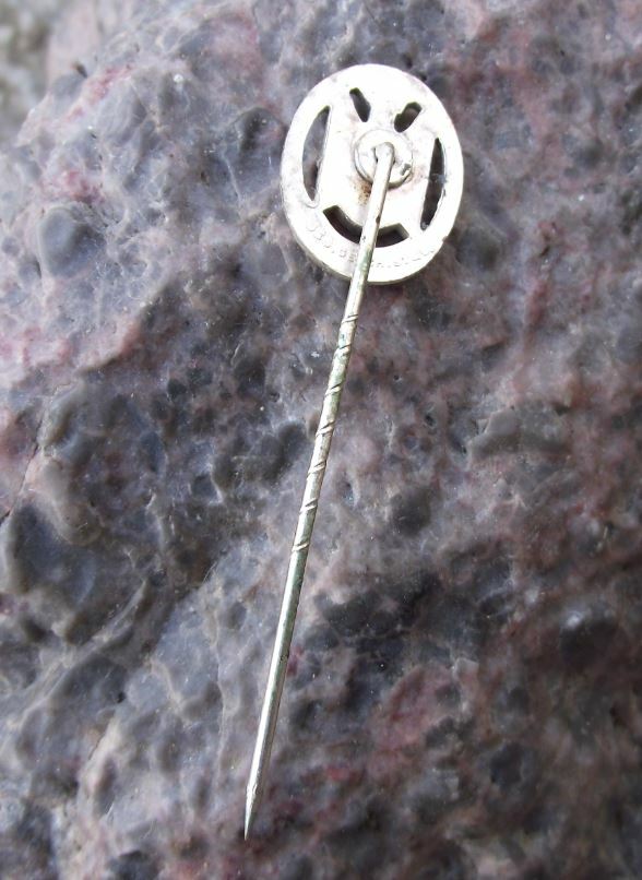 Vintage German Gun Shooting Club Association Air Pistol Silver Award Pin Badge - Badgecrazy