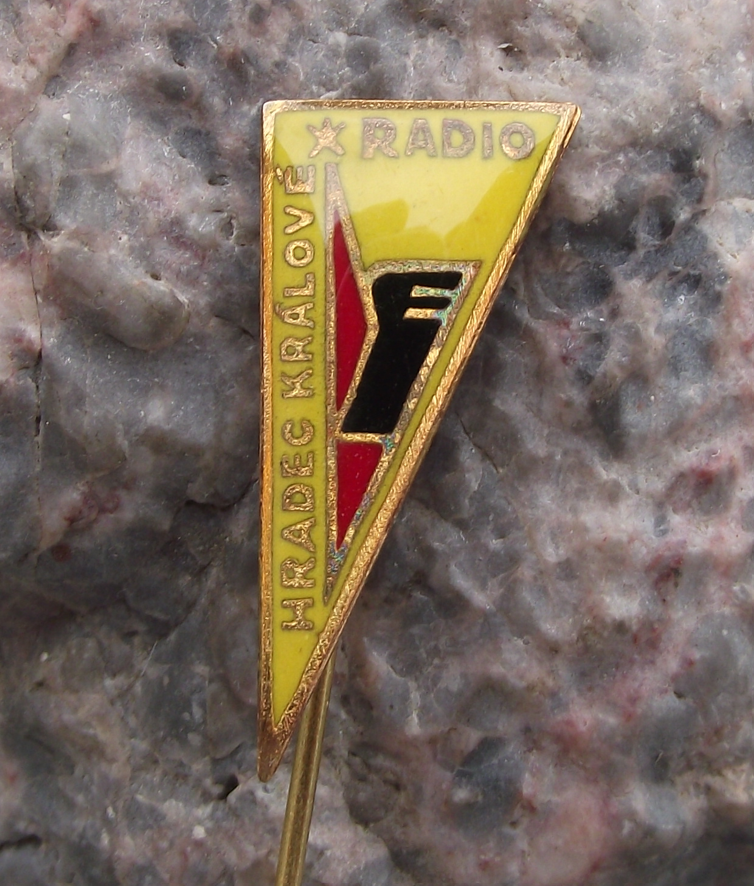 Vintage Radio Hradec Kralove Czech State Broadcaster Communist Pin Badge - Badgecrazy