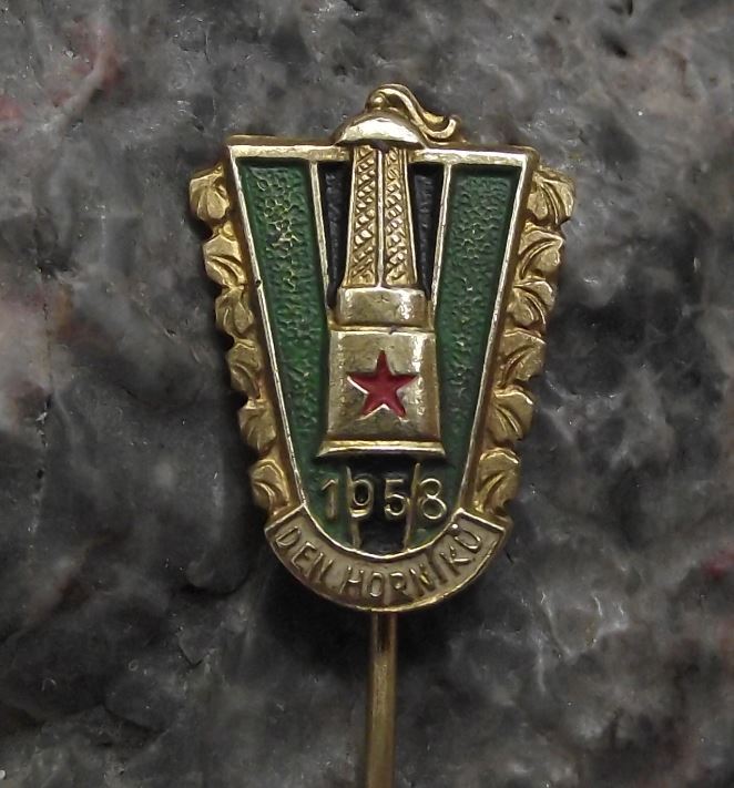 1958 National Czech Mining Miners Day Den Horniku Coal Mine Lamp Pin Badge - Badgecrazy