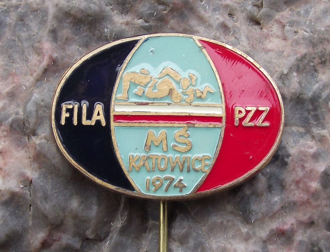 1974 FILA World Wrestling Championships Katowice Poland Wrestlers Pin Badge - Badgecrazy