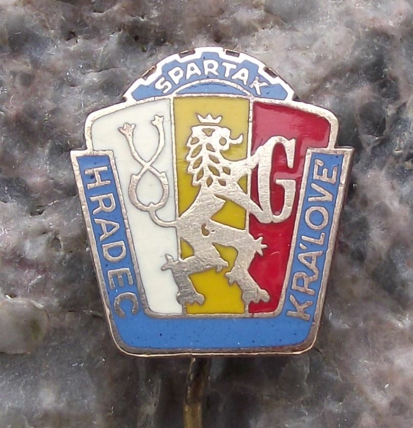 Antique Spartak Hradec Kralove Football Club Soccer Czechoslovakia Pin Badge - Badgecrazy