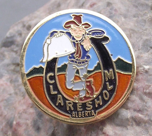 Claresholm Alberta Lucky Horse shoe Cowboy Logo Canada Canadian Pin Badge - Badgecrazy
