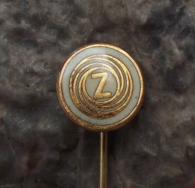 Antique CZ Weapons Pistols Rifle Gun Factory Czechoslovakia Logo White Pin Badge - Badgecrazy