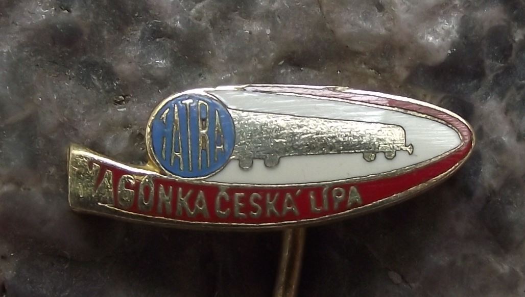 Czech Railway System Train Wagon Maker Tatra Vagonky Carriages Pin Badge - Badgecrazy