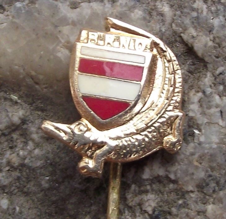 Brno Large Crocodile Alligator Dragon Red White Striped Heraldic Crest Pin Badge - Badgecrazy