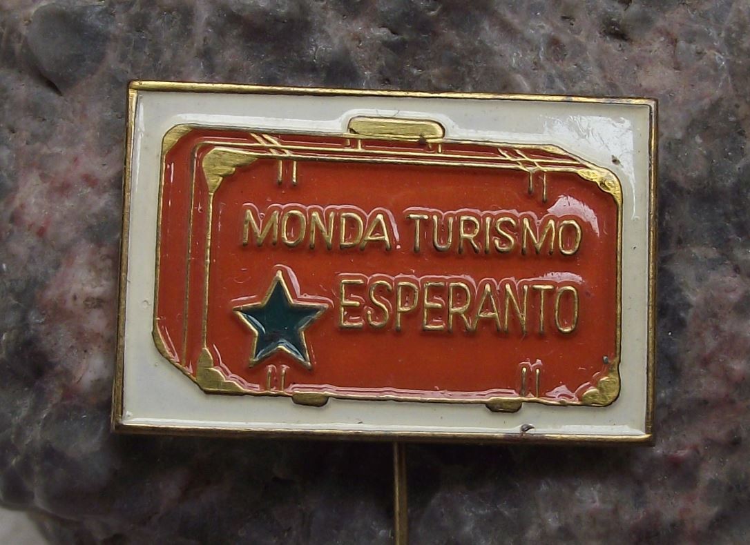 Monda Turismo Polish Esperanto World Tourism Green Star Suitcase Bag Pin Badge - Badgecrazy