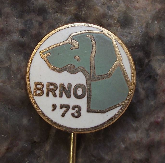 1973 International Dog Breeders Club Show Event Brno Pointer Breed Pin Badge - Badgecrazy