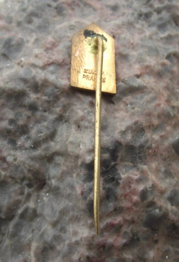 Antique Silon Nylon Tackle Line Company Czechoslovakia Fishing Pin Badge - Badgecrazy