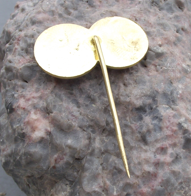 Vintage Federation Syndicale Mondiale FSM Student Youth Political Pin Badge - Badgecrazy