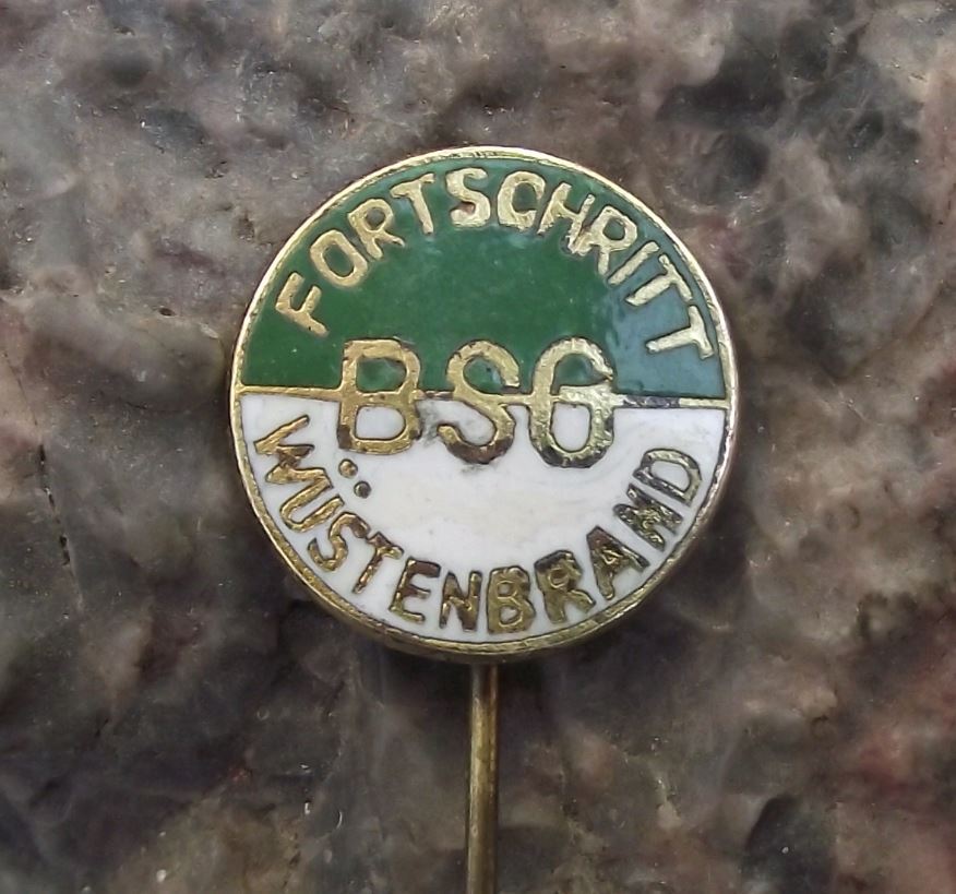 Antique BSG Fortschritt Wustenbrand DDR East Germany Football Team Pin Badge - Badgecrazy