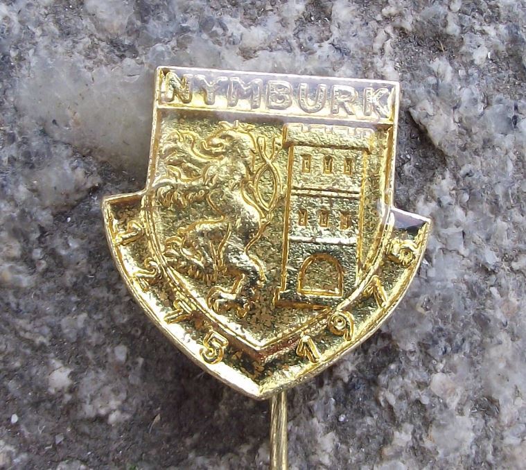 1975 Nymburk City 700th Anniversary Coat Arms Heraldic Shield Pin Badge - Badgecrazy