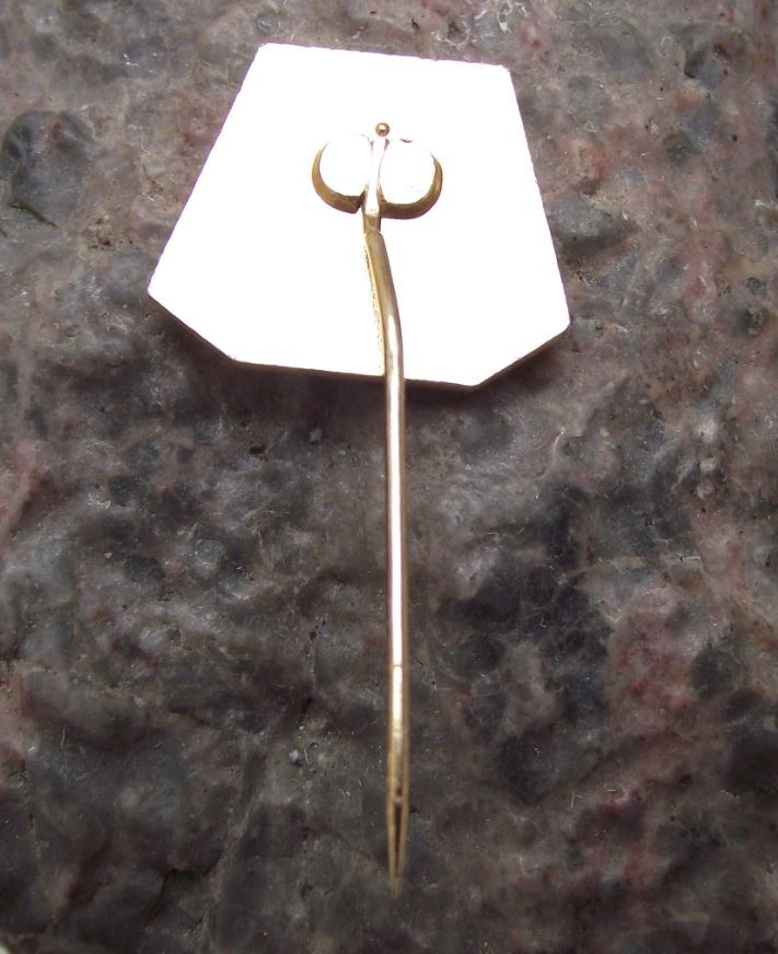 1964 IHF 5th World Mens Handball Championships Souvenier Hand Ball Pin Badge - Badgecrazy