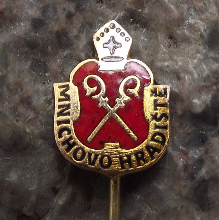 Antique Mnichovo Hradiste Munchengratz Bishop Mitre Crosier City Crest Pin Badge - Badgecrazy