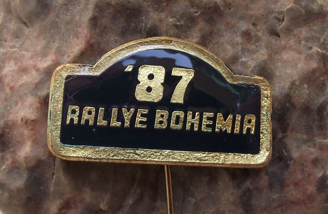 1987 Skoda Bohemia Rallye Rally Car Race Motorsport Czech Motor Racing Pin Badge - Badgecrazy