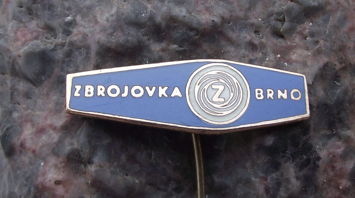 Cz Czechoslovak Czech Weapons Rifle Factory Czechoslovakia Gun Blue Pin Badge - Badgecrazy