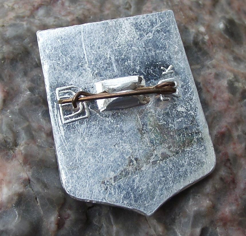Vintage Perm City Ural Mountains Soviet Union Tourist Souvenier Shield Pin Badge - Badgecrazy