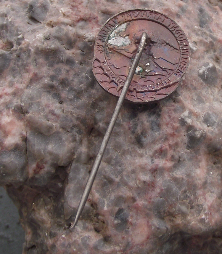 1988 International Canoe Kayak Whitewater Slalom Championships Pin Badge - Badgecrazy