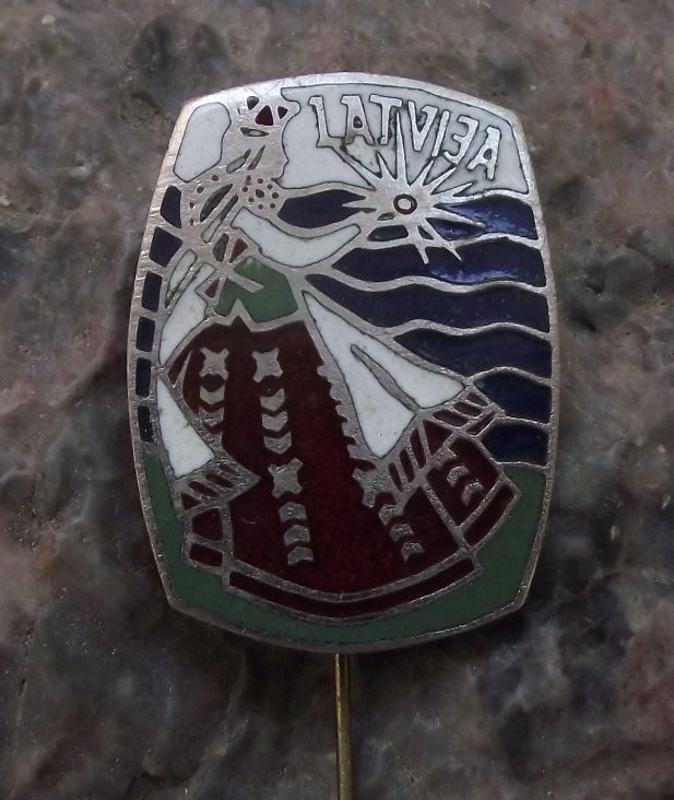 Antique Latvia Girl Woman in National Folk Dress Tourist Souvenier Pin Badge - Badgecrazy