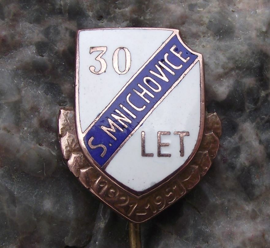 1951 TJ S Mnichovice Prague Football Soccer Club 30th Anniversary Pin Badge - Badgecrazy