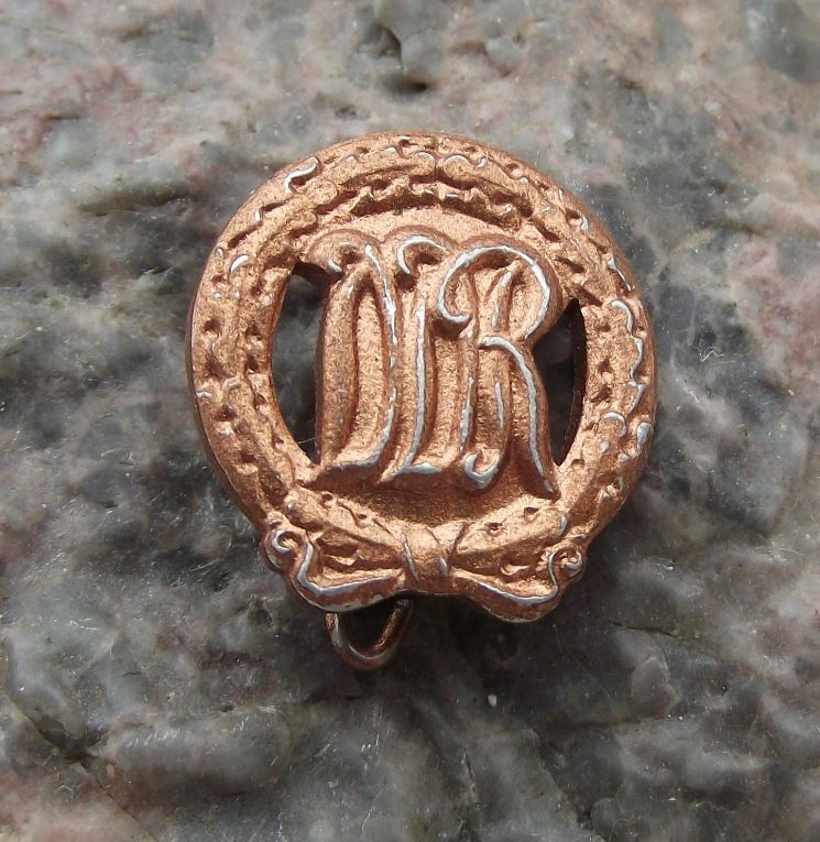 Antique DTSB East German DDR GDR Central Sports Performance Bronze Pin Badge - Badgecrazy