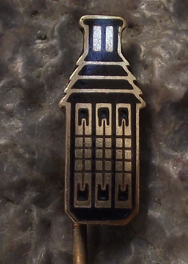Vintage Old Fashioned Oil Mining Miners Gas Lamp Lantern Light Pin Badge - Badgecrazy